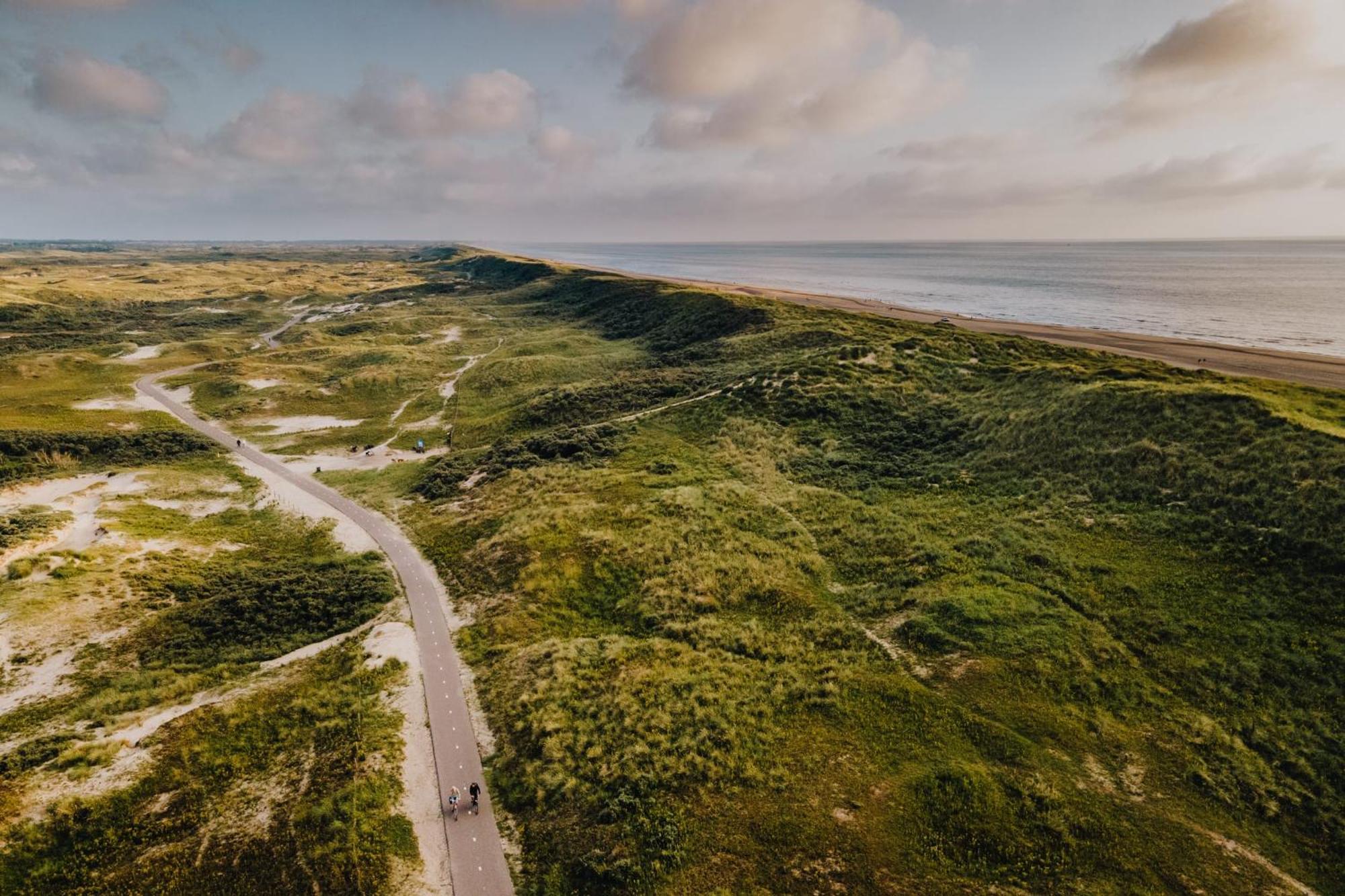 Studio Tara At The Beach With Private Parking Zandvoort Exteriér fotografie