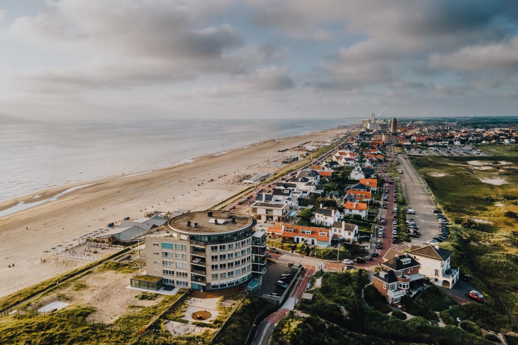 Studio Tara At The Beach With Private Parking Zandvoort Exteriér fotografie