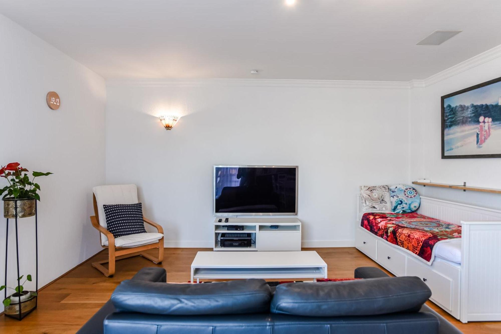 Studio Tara At The Beach With Private Parking Zandvoort Exteriér fotografie